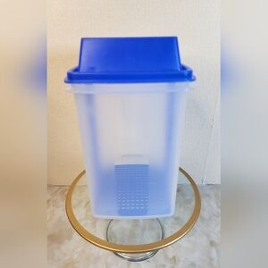 Tupperware Pickle Container